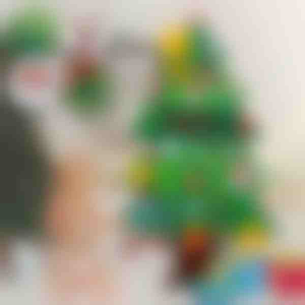 Brad de Crăciun din fetru cu ornamente | FELTPINETREE